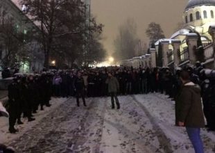 Ναζιστικοί χαιρετισμοί από Ουκρανούς και ξύλο σε Τούρκους