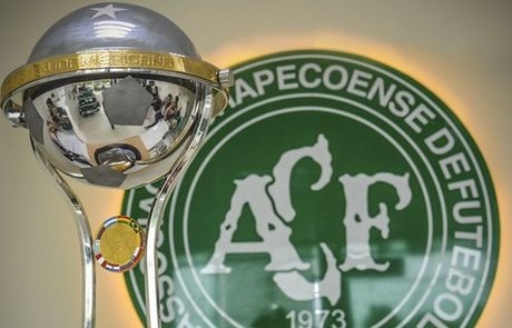 Αυτό είναι το νέο σήμα της Τσαπεκοένσε! Αυτό είναι το νέο σήμα της Τσαπεκοένσε!