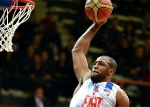 Πάτησε Αθήνα ο Ελονού