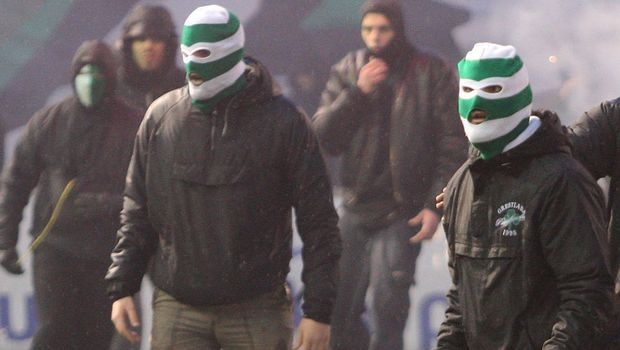 Με full face το bullying Με full face το bullying