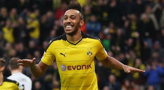 Σε “συναγερμό” το Μάντσεστερ για τον Ομπαμεγιάνγκ