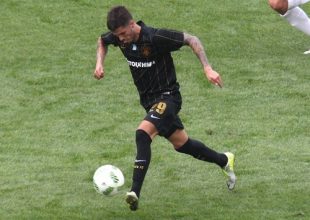 Στο πλάνο και το 4-3-3
