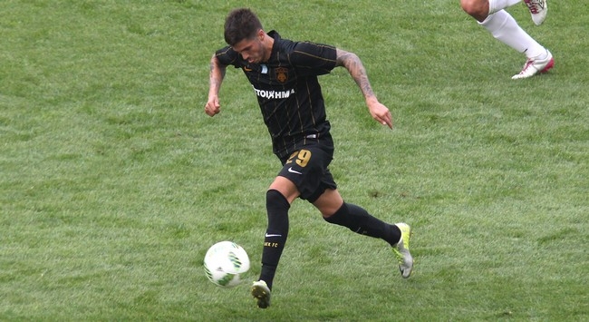 Στο πλάνο και το 4-3-3