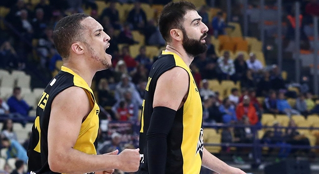 Βασιλειάδης: «Χρειάζεται στήριξη ο Ντίξον»