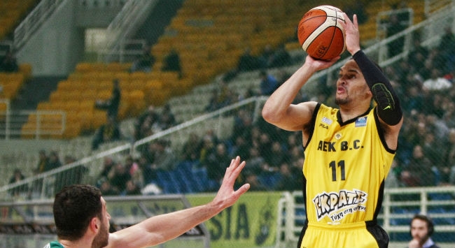 Νίκησε και πήρε πρόκριση στους «24»