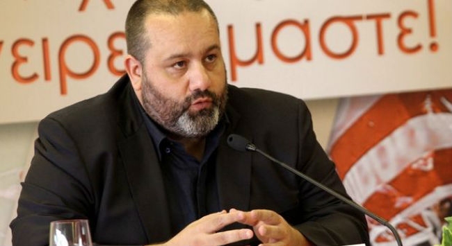 Παραλήρημα Καραπαπά: «Ο πουθενάς …Αγγελόπουλος»