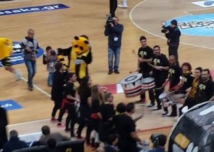 Ο «Πάντα-Παντού» της Βασίλισσας (vid)