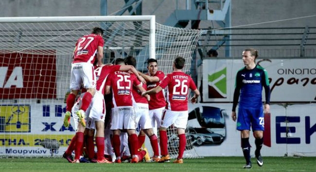 Πριμ και πάρτι στα αποδυτήρια Πριμ και πάρτι στα αποδυτήρια