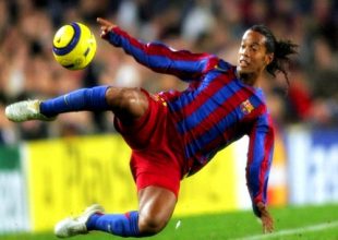 Πιθανή η άμεση επιστροφή του Ροναλντίνιο στην Μπαρτσελόνα