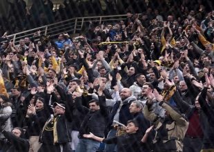 Στο πλευρό της Βασίλισσας για την πρόκριση