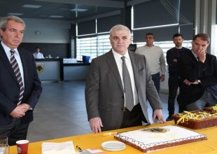 Κόβουν πίτα στα Σπάτα
