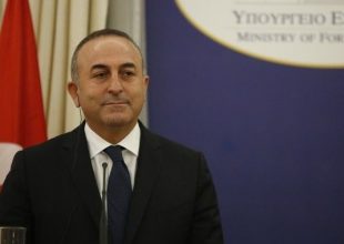 Τσαβούσογλου κατά ΕΕ: Τα τουρκικά στρατεύματα πρέπει να παραμείνουν στην Κύπρο