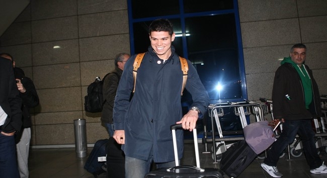 Γνώρισε τους συμπαίκτες του ο Βινίσιους