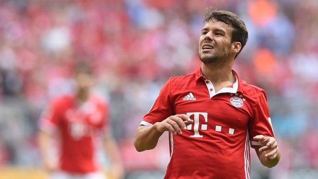 Ο Γκουαρδιόλα καλεί τον Μπερνάτ στη Σίτι