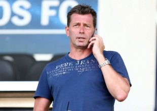 Σκίμπε: “Μακάρι να πάρει την ελληνική υπηκοότητα ο Βιγιαφάνιες”