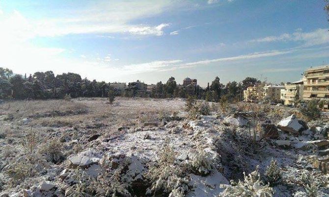 Το μαγικό μας οικόπεδο στα λευκά! (pics)