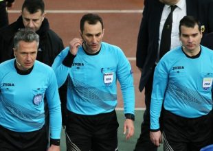 Μάνταλος για το πέναλτι που ζητάει ο Μποτία: «Είχα πιάτο τη φάση…»