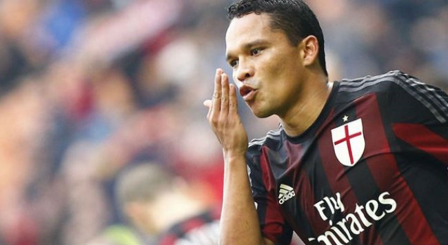 O Μπάκα πέταξε στα μούτρα των Κινέζων τα λεφτά! O Μπάκα πέταξε στα μούτρα των Κινέζων τα λεφτά!