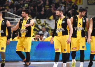 Όλος ο αγώνας της ΑΕΚ με τον ΠΑΟΚ (vid)