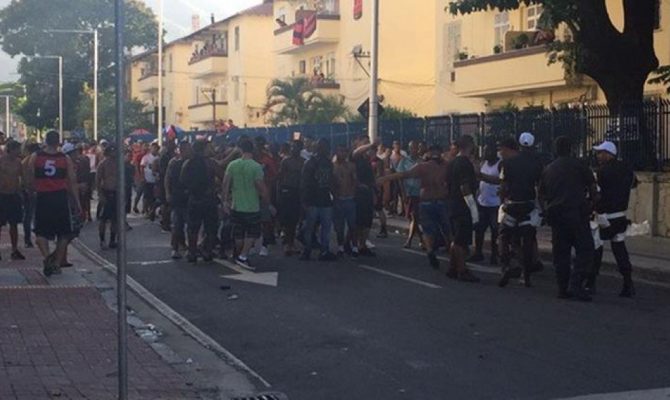 Πυροβολισμοί και ένας νεκρός στο Μποταφόγκο – Φλαμένγκο! (vid)