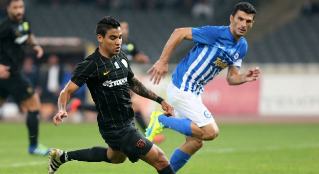 Με 4-2-3-1, χωρίς Αραούχο