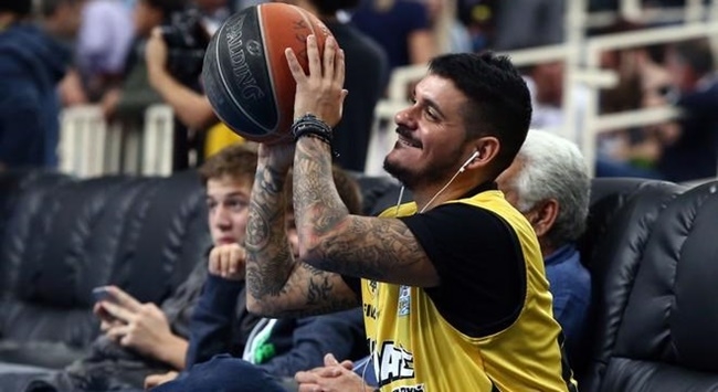 Ο Stan για το ΑΕΚ – Ολυμπιακός, την «Αγιά Σοφιά» και τον Παντελίδη!