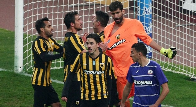 Μπάρκας ή Ανέστης;