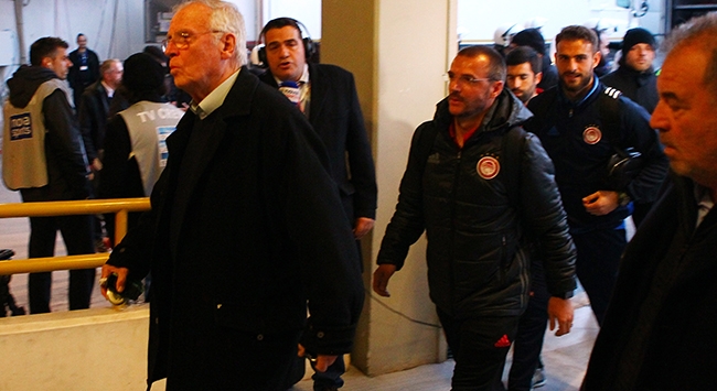 «Μαύρισε» το φύλλο αγώνα ο κυρ. Σάββας