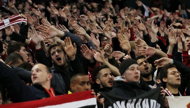 Φίλαθλος της Μπάγερν μηνύει τον σύλλογο λόγω… Γιουνάιτεντ Φίλαθλος της Μπάγερν μηνύει τον σύλλογο λόγω… Γιουνάιτεντ