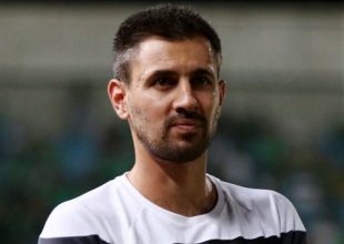 Από την Ομόνοια στην ΑΕΚ