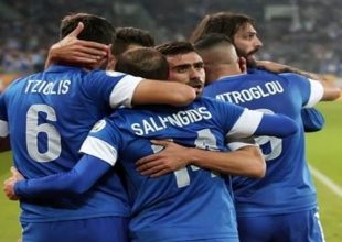 Έχασε τρεις θέσεις στο ranking της FIFA