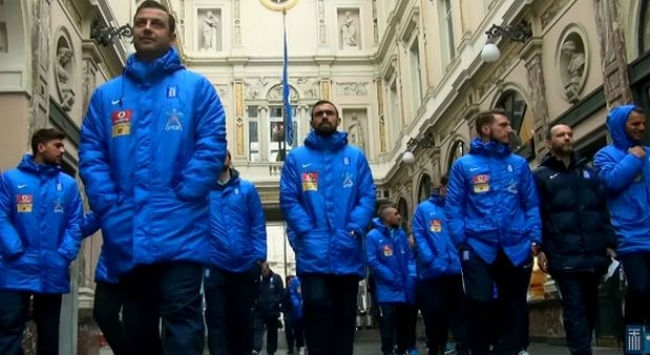 Η βόλτα των διεθνών στην Γκραντ Πλας Η βόλτα των διεθνών στην Γκραντ Πλας