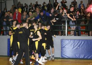 «Αετόπουλα μας, θερμά συγχαρητήρια!»