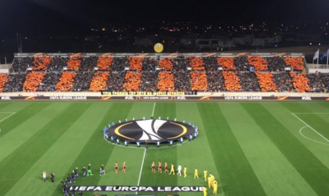 Απίστευτη ατμόσφαιρα από τους οπαδούς του ΑΠΟΕΛ!