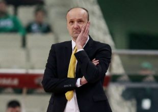Ζντοβτς: «Δεν είχαμε προστασία απ’ τους διαιτητές…»