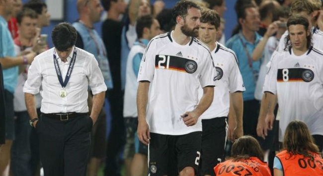 Τέλος εποχής για την πρώτη Γερμανία του Λεβ Τέλος εποχής για την πρώτη Γερμανία του Λεβ