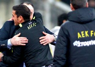 Χιμένεθ σε παίκτες: «Δεν γίνεται να κρατάμε τον αντίπαλο μέσα στο παιχνίδι»