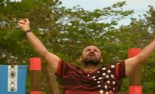 Survivor: Τι ομάδα είναι ο μάνατζερ ράγκμπι…
