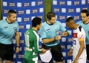 Οδεύουν προς παραπομπή διαιτητής και βοηθός για τα λάθη στη Λεωφόρο