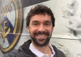 Ο Ινιέστα έρχεται στο… ΣΕΦ για τον αγώνα με τον Ολυμπιακό!