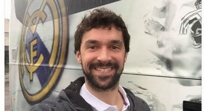 Ο Ινιέστα έρχεται στο… ΣΕΦ για τον αγώνα με τον Ολυμπιακό! Ο Ινιέστα έρχεται στο… ΣΕΦ για τον αγώνα με τον Ολυμπιακό!