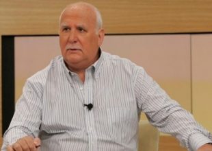 Παπαδάκης σε τηλεθεατή: «Δες μια τσόντα από το βιντεοκλάμπ της περιοχής σου, ανώμαλε»!