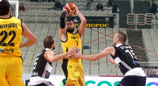 Ευχές στον Βασιλειάδη (pic)