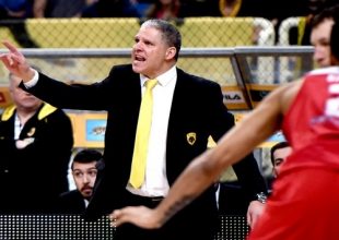 Συνέντευξη Τύπου ο Μανωλόπουλος