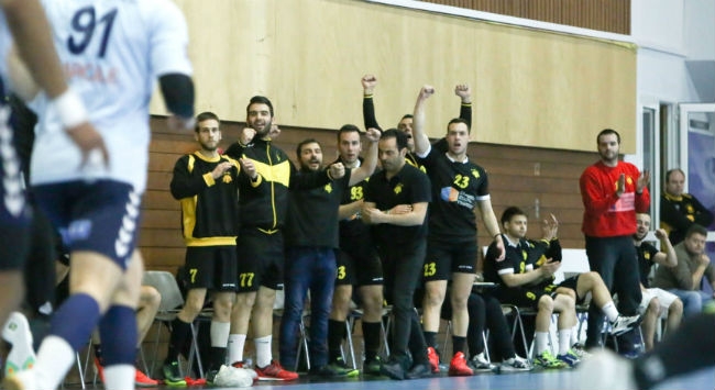 Χθες ανάλυση, σήμερα φιλικό οι μάγκες!
