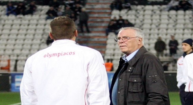 Ο κυρ. Σάββας ξαναχτυπά