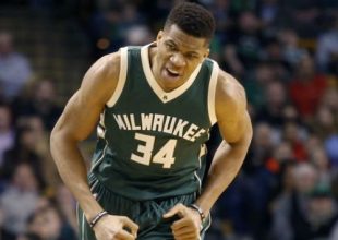 Έκανε το θαύμα του ο Αντετοκούνμπο και 1-0 οι Μπακς!