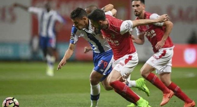 Μένει πίσω στη μάχη τίτλου η Πόρτο Μένει πίσω στη μάχη τίτλου η Πόρτο