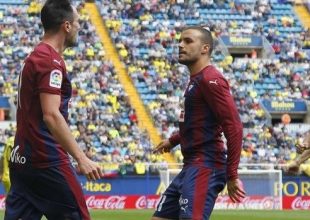 Η Έιμπαρ πλησίασε τη Βιγιαρεάλ