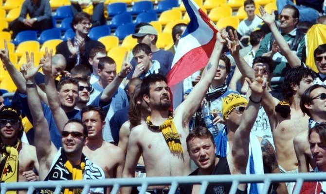 ΑΔΗΜΟΣΙΕΥΤΕΣ PHOTOS: Η μέρα που η ΑΕΚ νίκησε τον πόλεμο